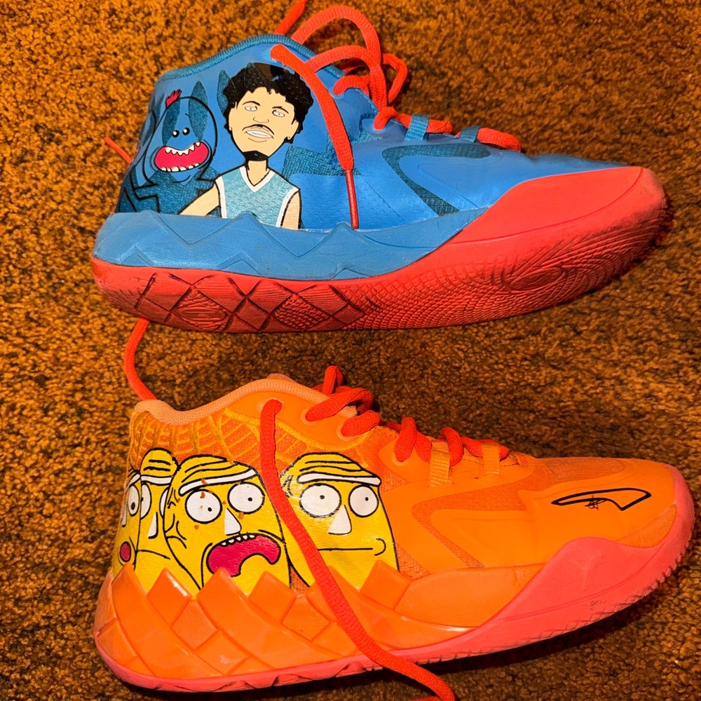 Puma Men's Bright Blue and Orange Cartoon Graphic Athletic Shoes